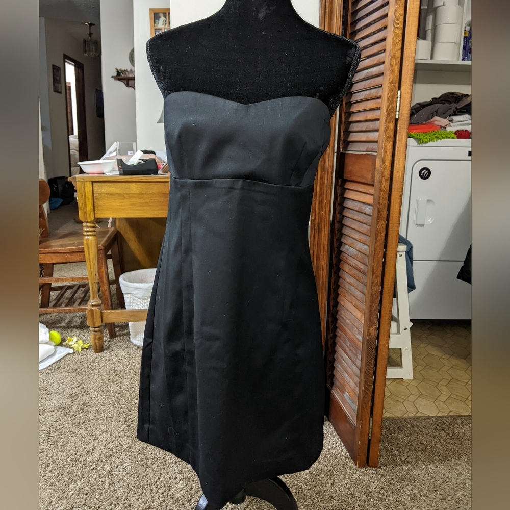 New York & Company Black Strapless Dress